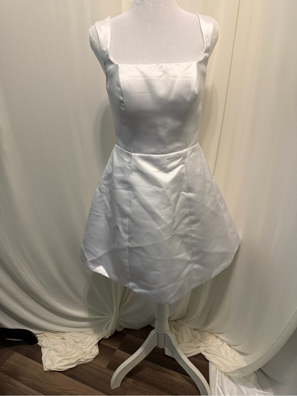 White Satin Square‎ Neck A-Line Mini Dress